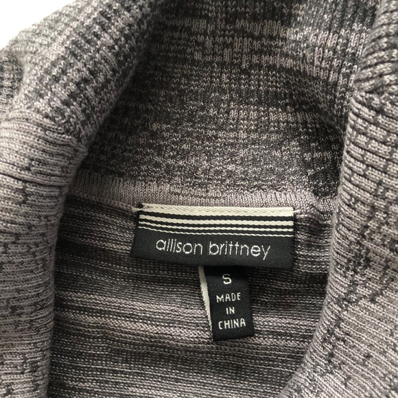 Allison Brittney Casual Sweater - Picture 9 of 9